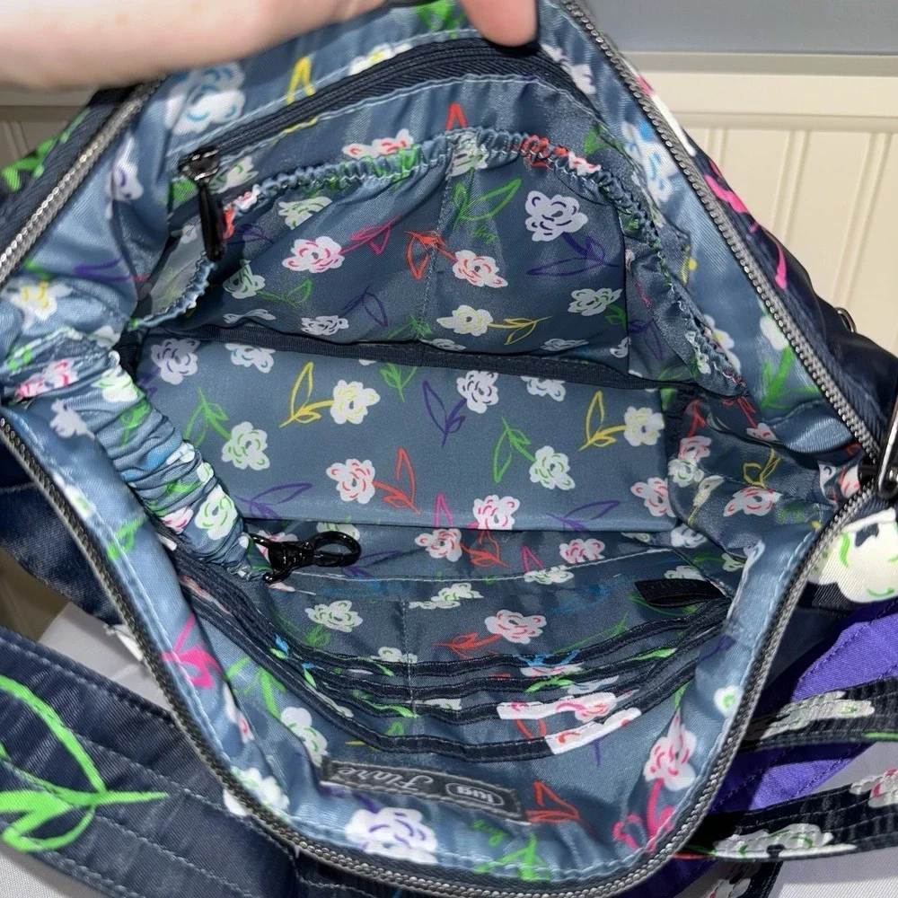 Lug FLare 2 Crossbody Shoulder Bag Purse Bright Floral Flower Navy Blue NWOT